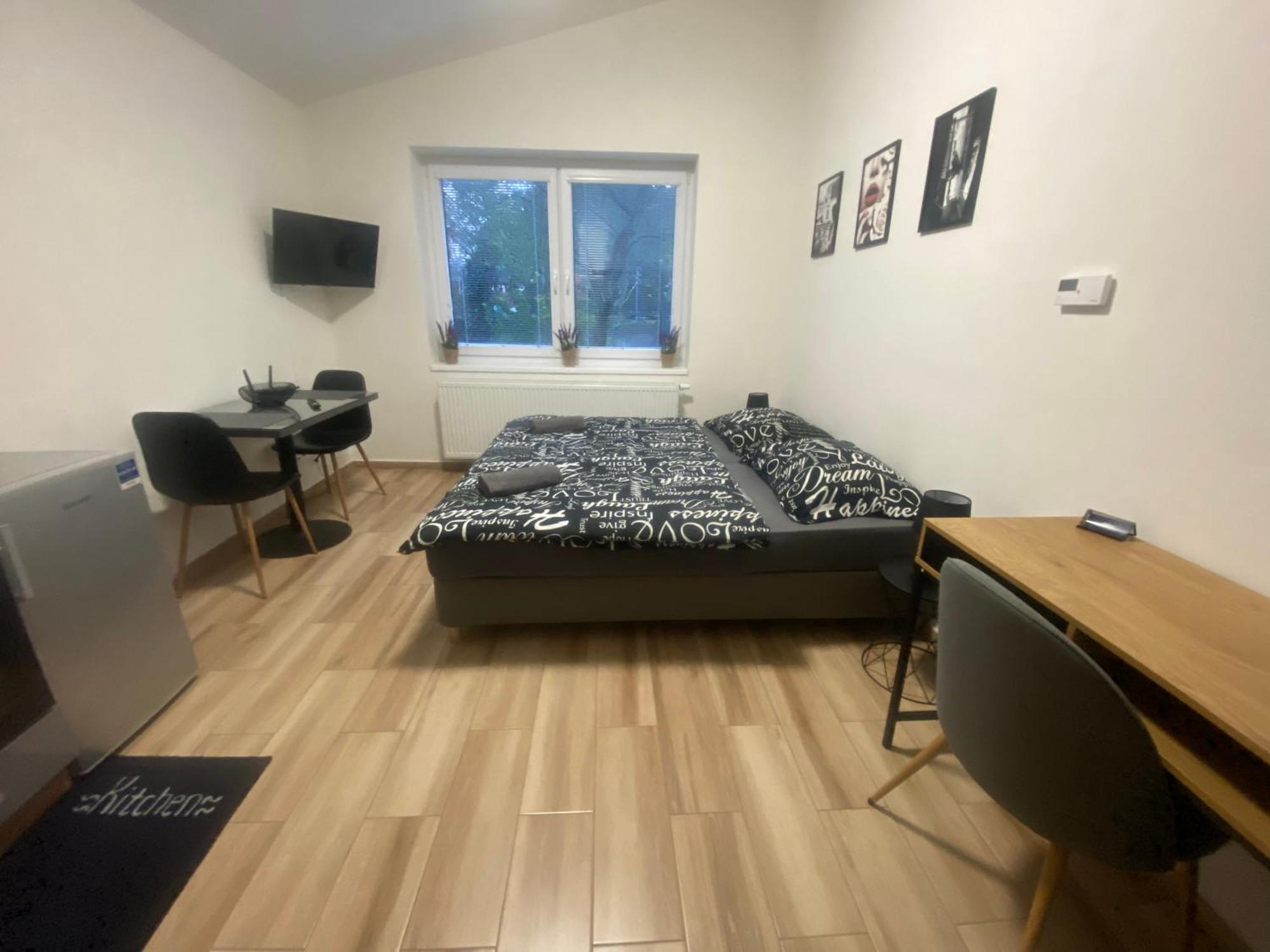 Cerna Ruze - Apartman 7 Plzeň Eksteriør bilde